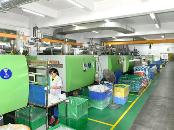 世邦OPPO手机后盖外壳案例 世邦OPPO手机后盖外壳案例